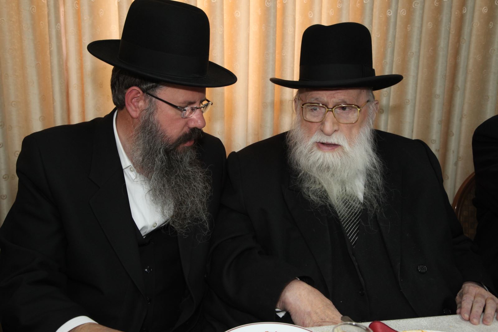 לזכרו של המייסד 